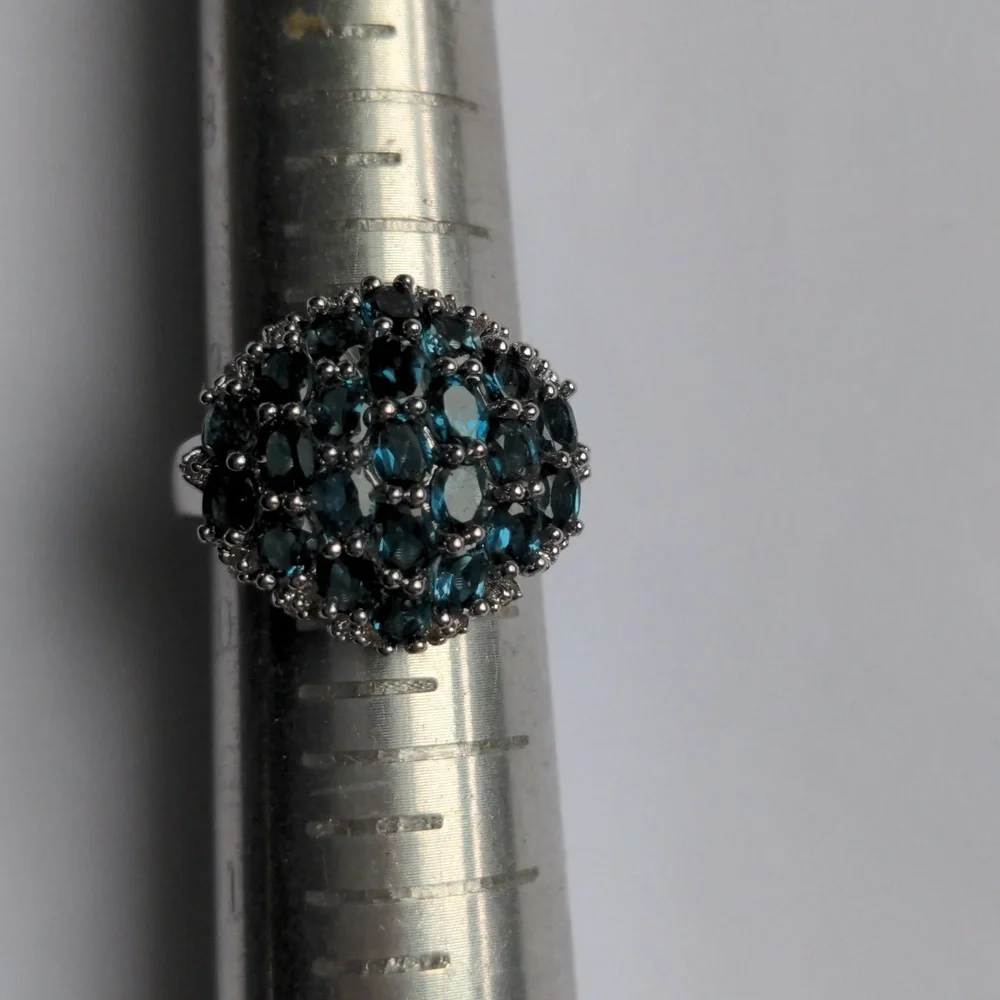 New London Blue Topaz  Silver Plated  Ring.  Size 9 1/2., Genuine, Deep Blue - Picture 3 of 9